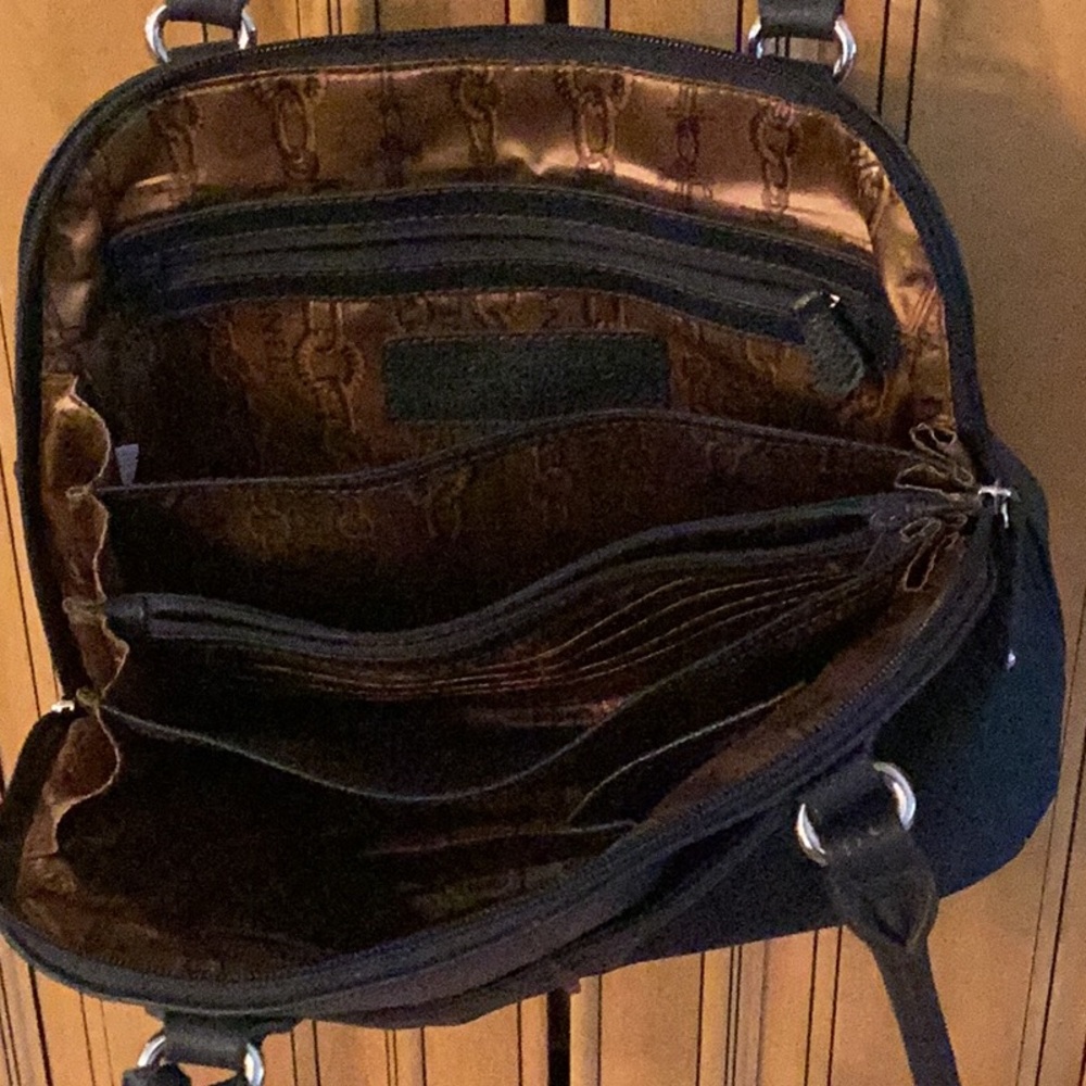 Elegant Navy Blue Leather Tignanello  Shoulder Bag - Picture 5 of 7
